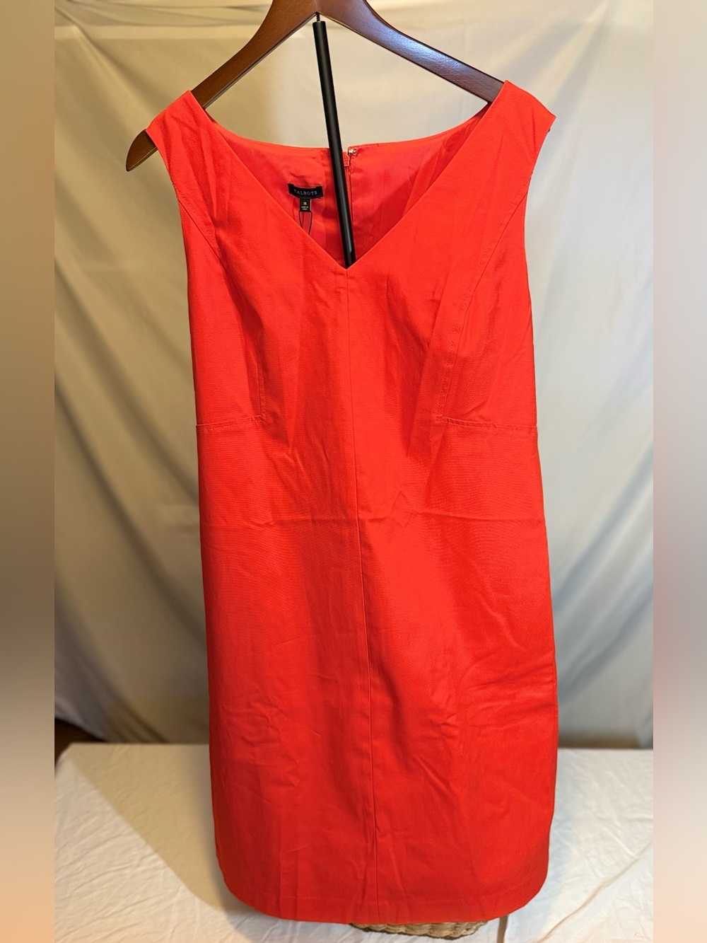 Talbots Vibrant Orange-Red Sleeveless V-Neck Shift Dress NWT Size 16 (HH)